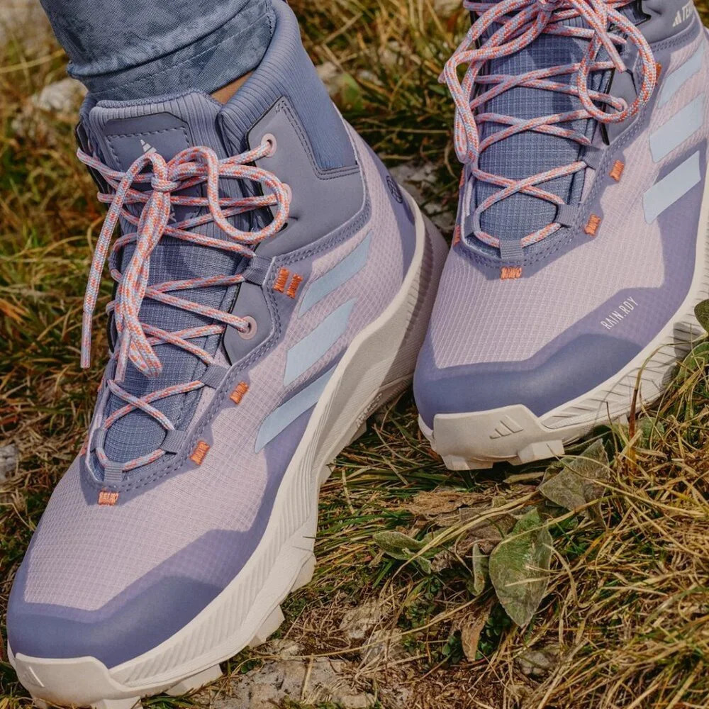 ADIDAS WOMENS TERREX HIKER RAIN.RDY HIKING BOOT. SZ: 7.5